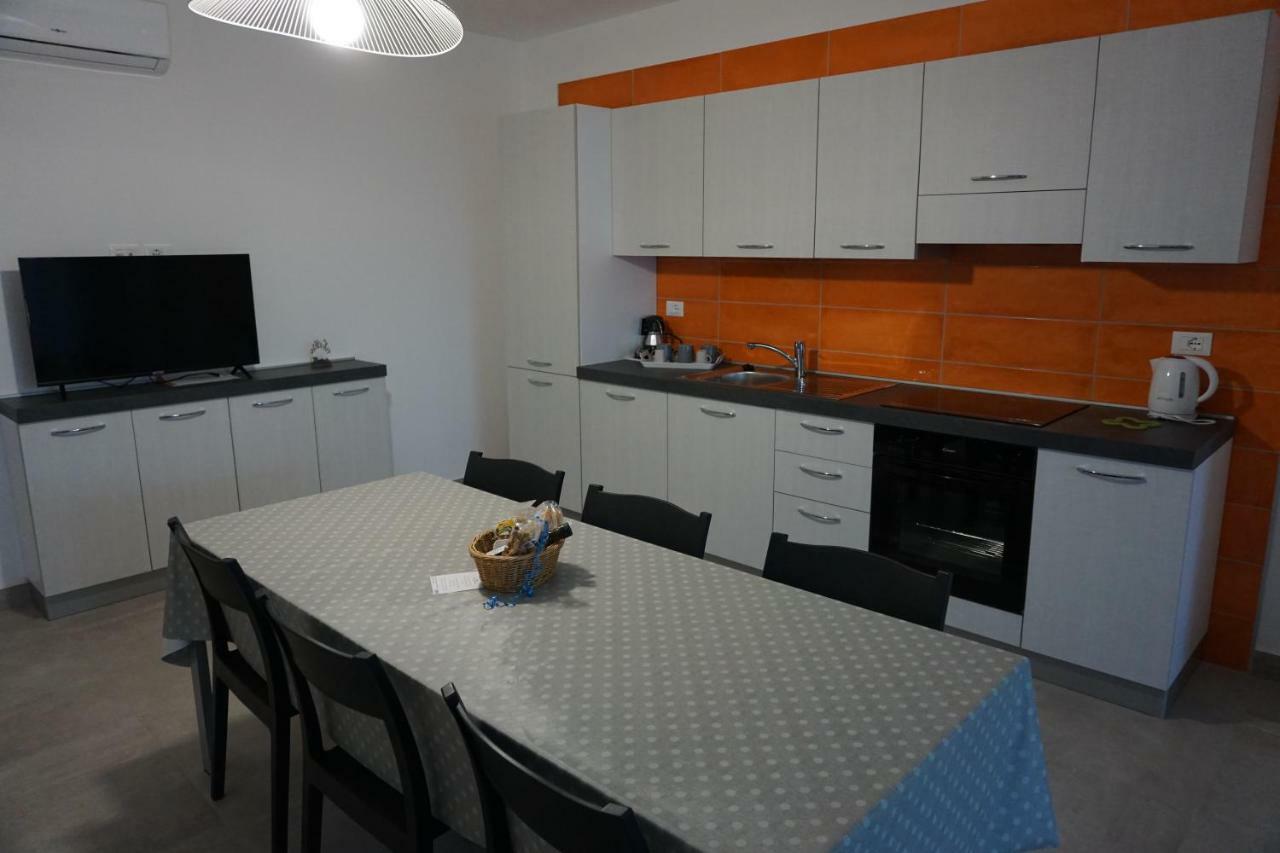 Albachiara Residence เคียอูติ ภายนอก รูปภาพ